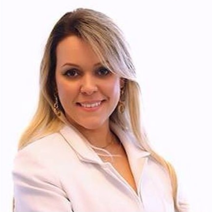 Dra. Andréa Monteiro